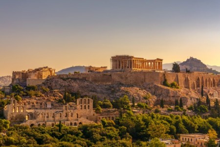 Top 10 Things To Do & See in Greece